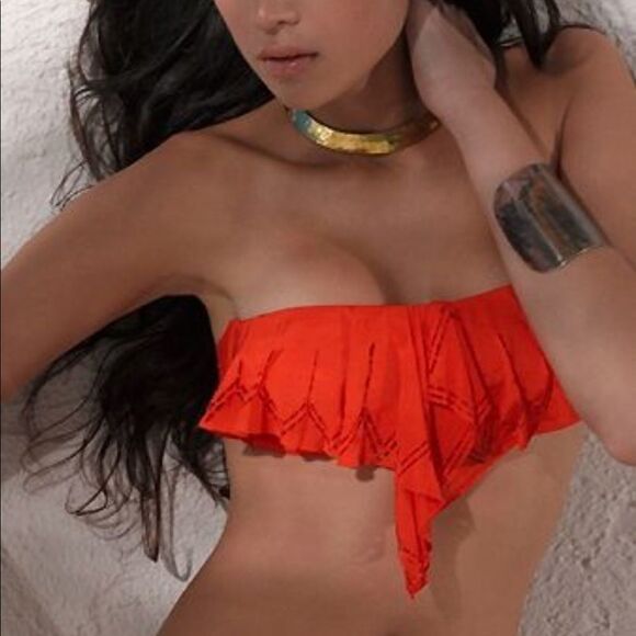 2 Pc L*Space Flutter Bandeau Top & Bottom Bikini - Picture 3 of 8